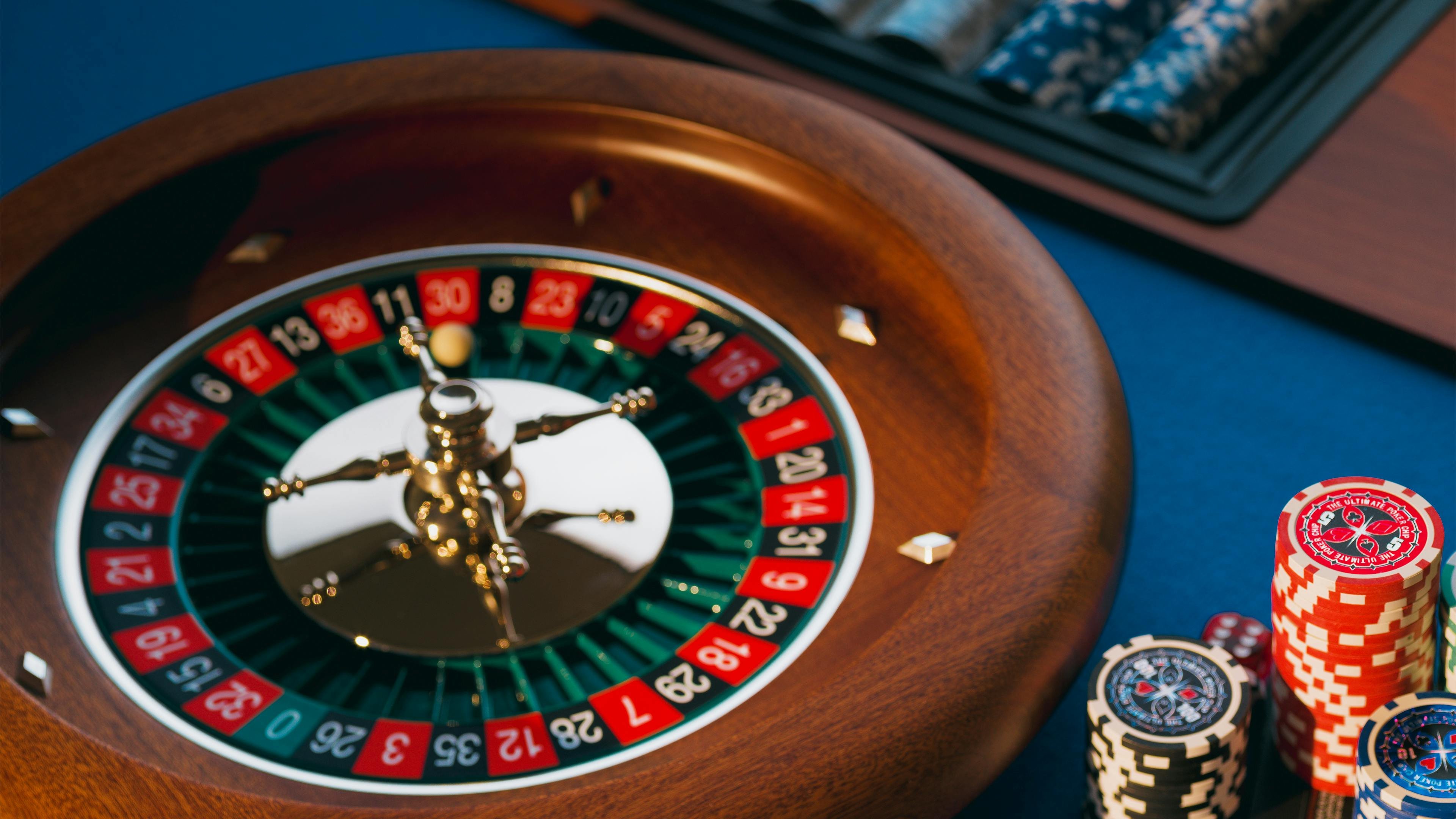 Antarmuka platform sakti123 menampilkan kategori sportsbook, kasino langsung, dan slot digital